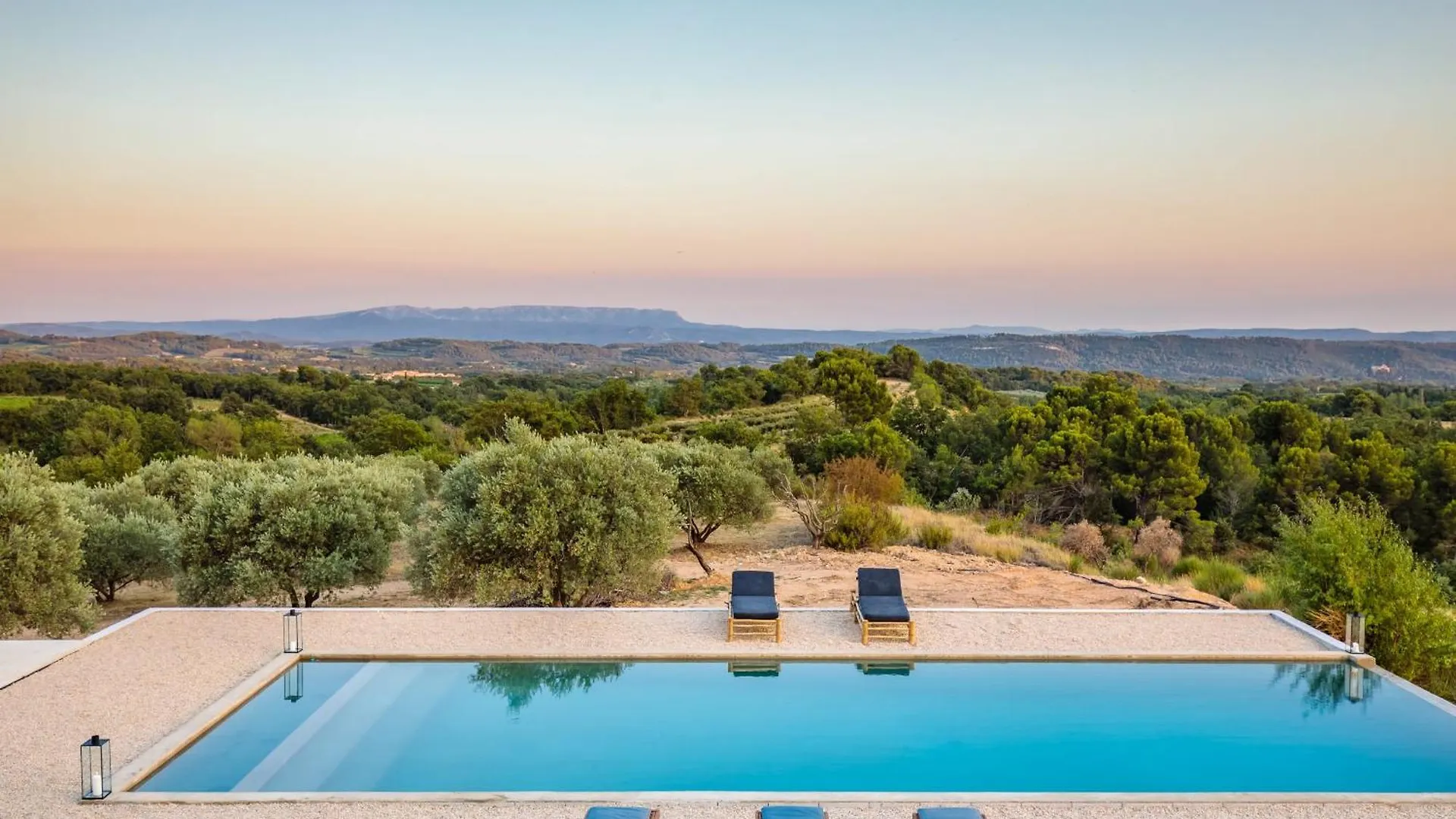 Holiday home Domaine De La Colline Villa Cucuron