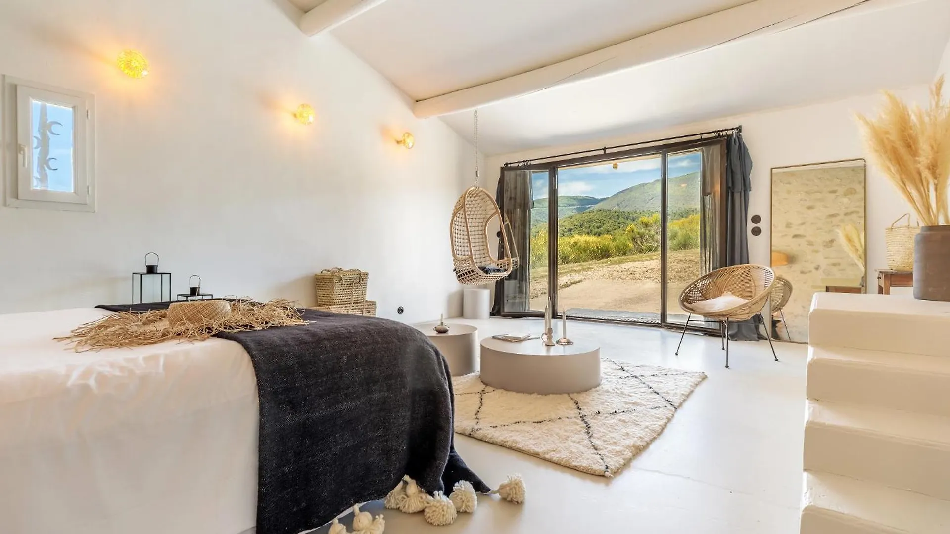 Domaine De La Colline Villa Cucuron Holiday home